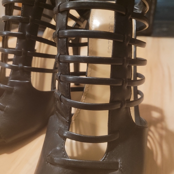 Cadance Caged Stiletto Heel - Picture 10 of 15